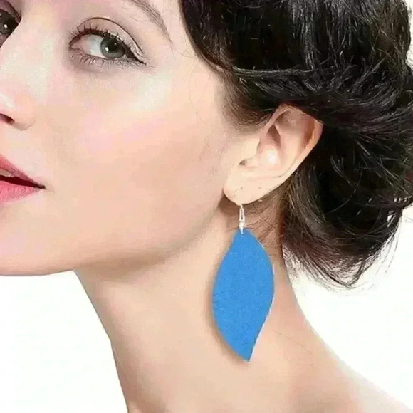 Leather Feather Earrings - Picture 2 of 3